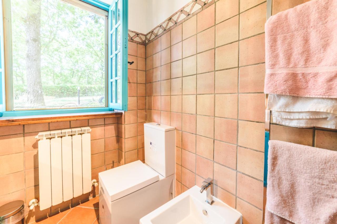 Villa Bog - Villa Con Piscina E Campo Da Tennis 皮加罗 外观 照片