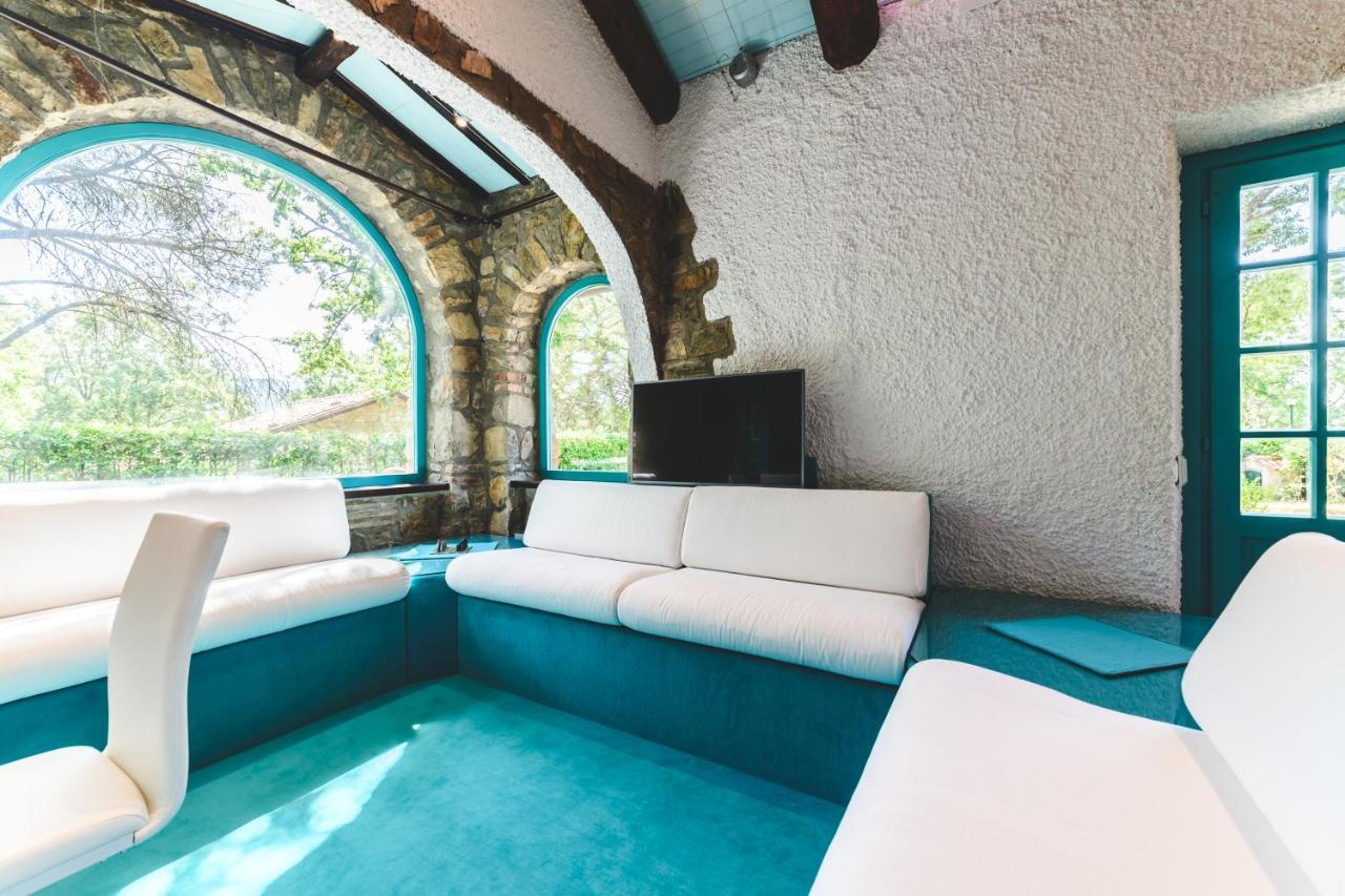 Villa Bog - Villa Con Piscina E Campo Da Tennis 皮加罗 外观 照片