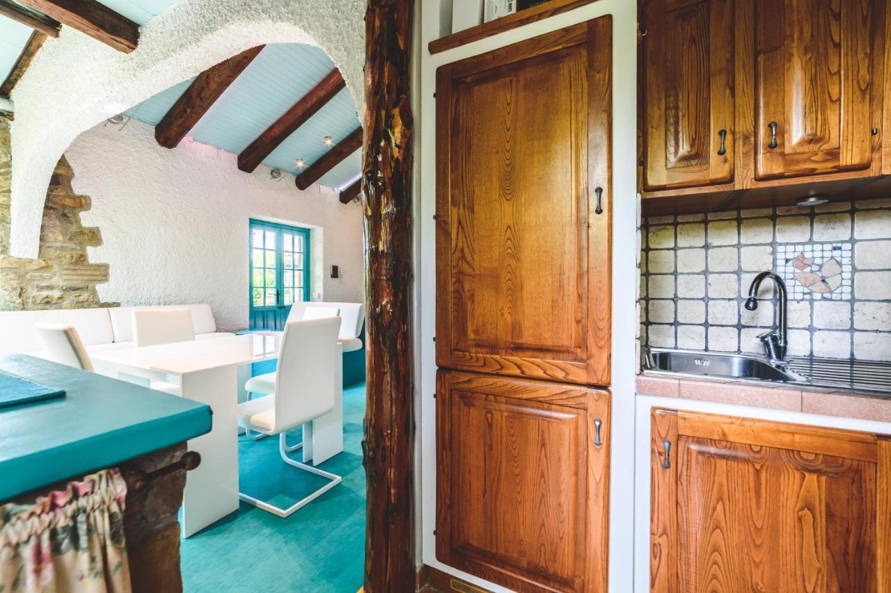 Villa Bog - Villa Con Piscina E Campo Da Tennis 皮加罗 外观 照片